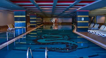 ROYAL DRAGON HOTEL