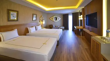 Royal Dragon Hotel