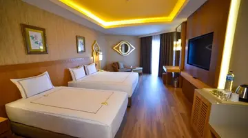 ROYAL DRAGON HOTEL