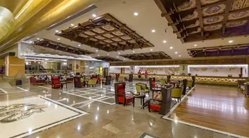 Royal Dragon Hotel