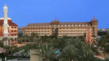 Royal Dragon Hotel