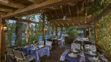 Royal Dragon Hotel