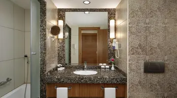 Royal Dragon Hotel