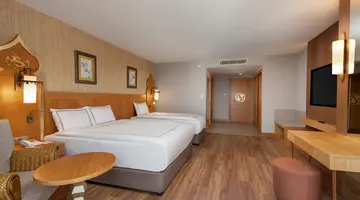 ROYAL DRAGON HOTEL
