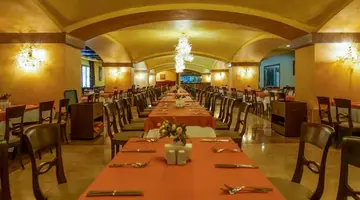ROYAL DRAGON HOTEL