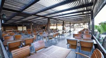ROYAL DRAGON HOTEL