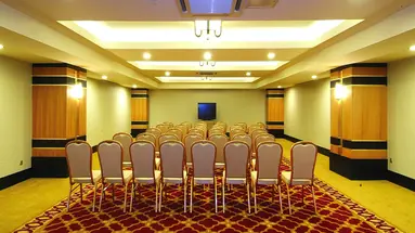 ROYAL DRAGON HOTEL