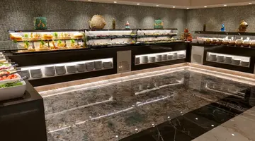 ROYAL DRAGON HOTEL
