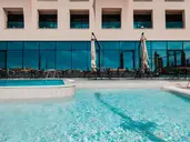 Royal G Deluxe Hotel