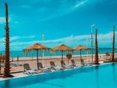Royal G Deluxe Hotel