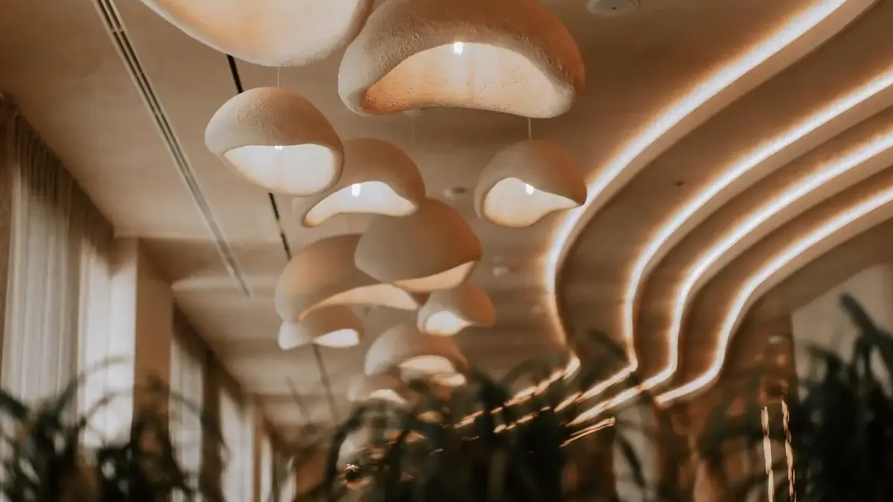 Royal G Deluxe Hotel