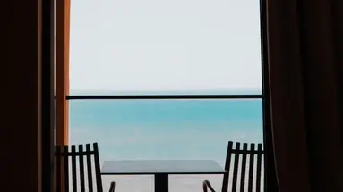 Royal G Deluxe Hotel