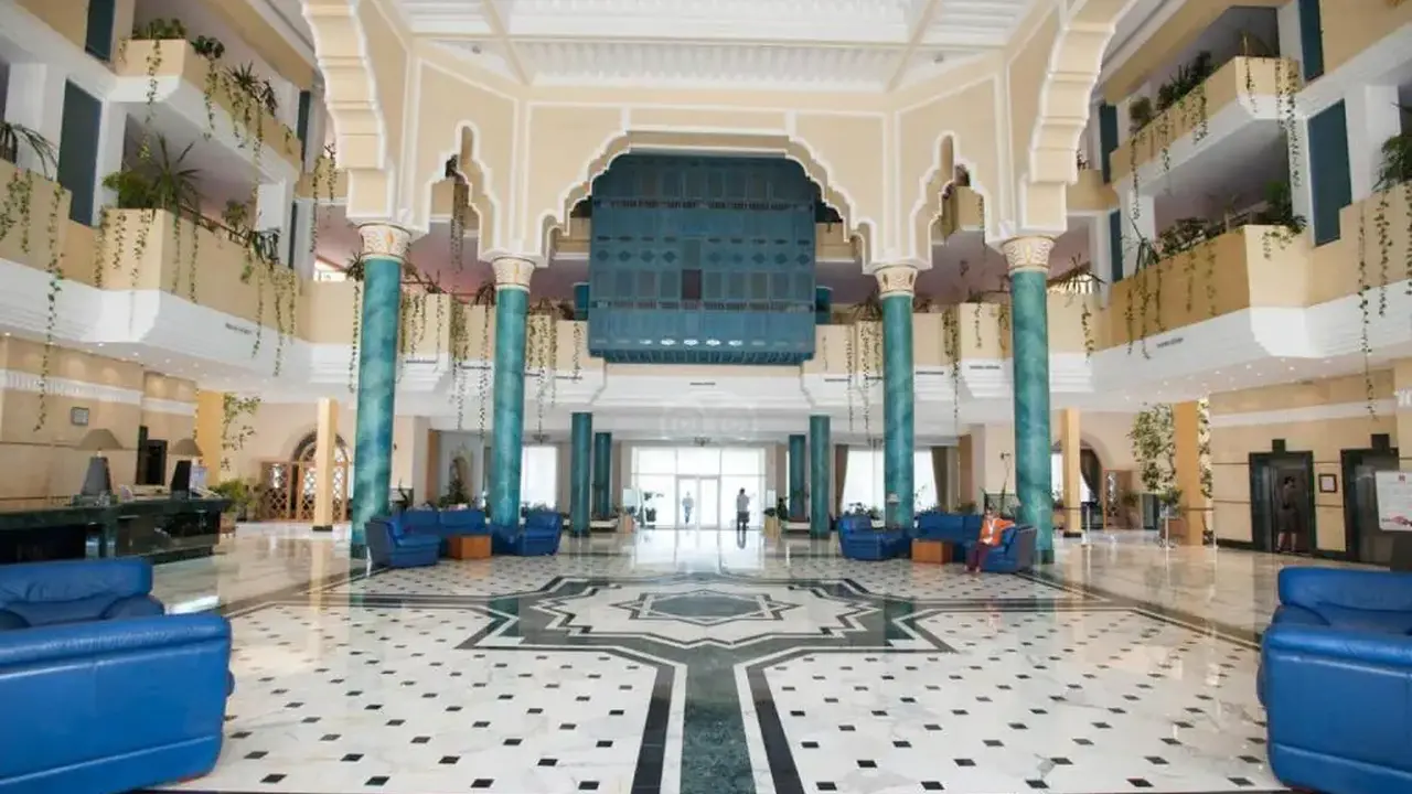 ROYAL GARDEN PALACE