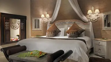 Royal Garden Villas