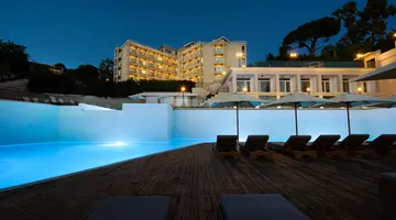 ROYAL GRAND HOTEL
