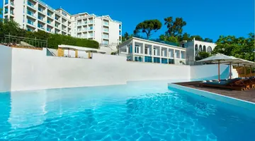 ROYAL GRAND HOTEL