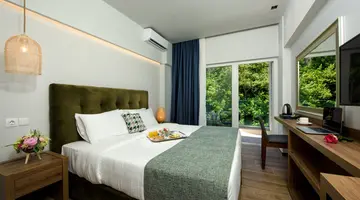 ROYAL GRAND HOTEL