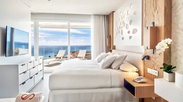 Royal Hideaway Corales Suites