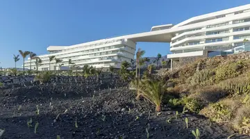 Royal Hideaway Corales Suites