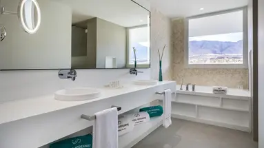 Royal Hideaway Corales Suites