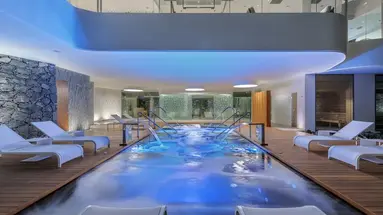 ROYAL HIDEAWAY CORALES SUITES