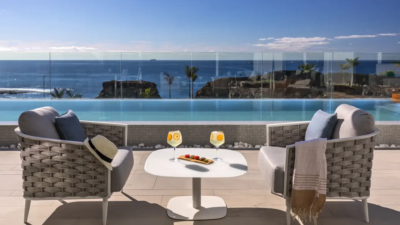 Royal Hideaway Corales Suites