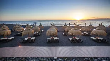 Royal Hideaway Corales Suites