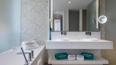 Royal Hideaway Corales Suites