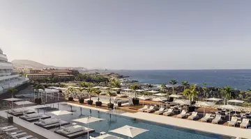 Royal Hideaway Corales Suites