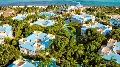 Royal Hideaway Playacar