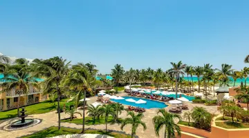 Royal Hideaway Playacar
