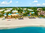 Royal Hideaway Playacar