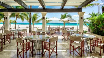 Royal Hideaway Playacar