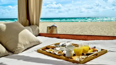 Royal Hideaway Playacar