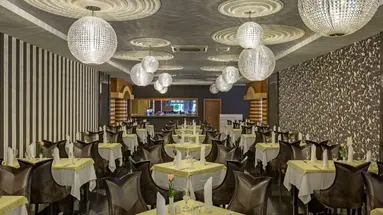 ROYAL HOLIDAY PALACE