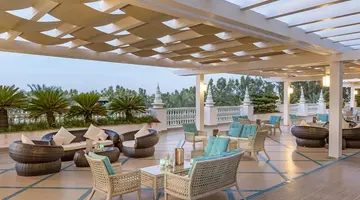 Royal Holiday Palace