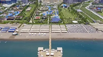 Royal Holiday Palace