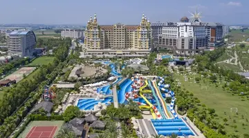 ROYAL HOLIDAY PALACE