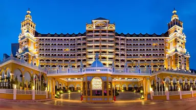 Royal Holiday Palace