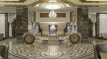 ROYAL HOLIDAY PALACE