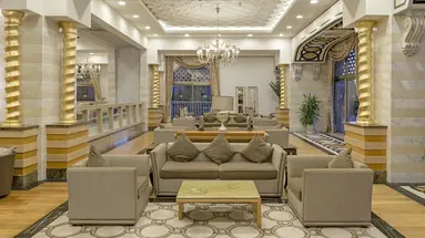 Royal Holiday Palace