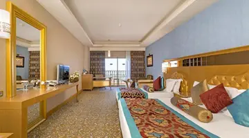 Royal Holiday Palace