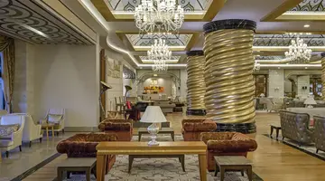 Royal Holiday Palace