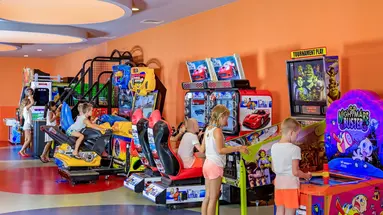 Royal Holiday Palace