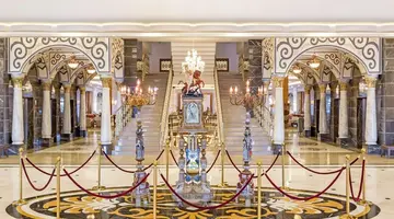 Royal Holiday Palace