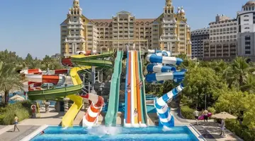 Royal Holiday Palace