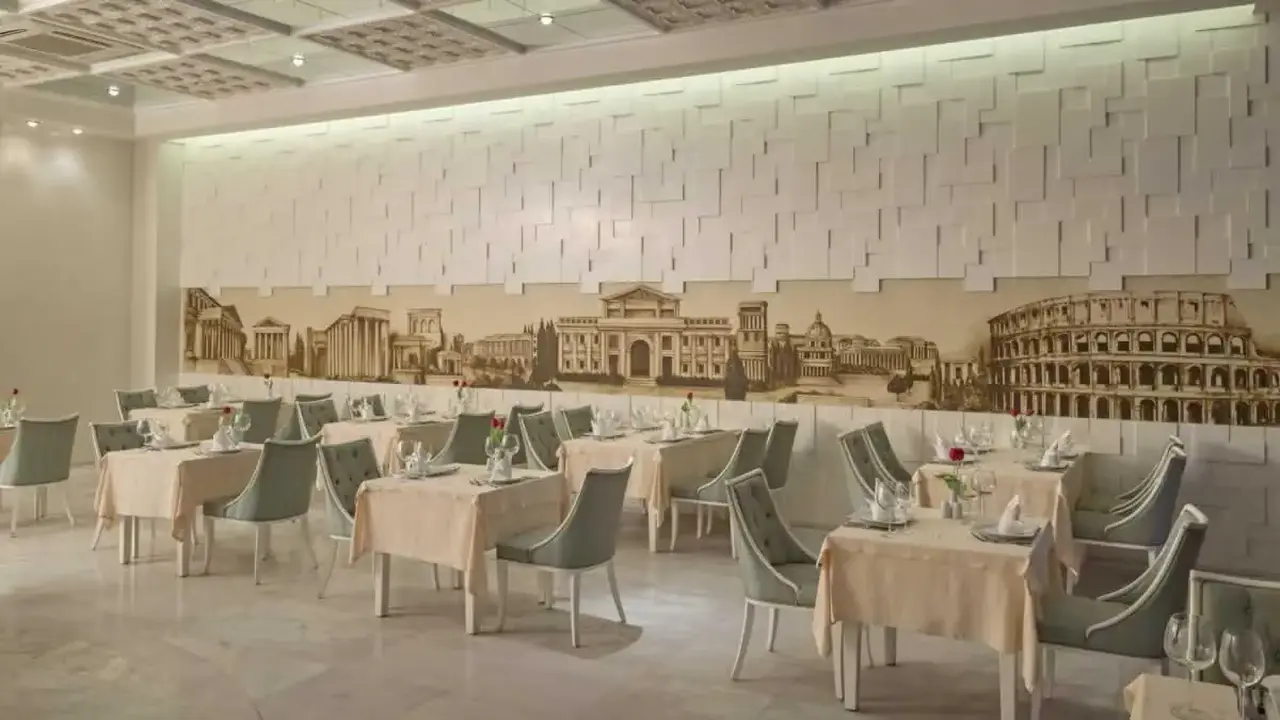 ROYAL HOLIDAY PALACE