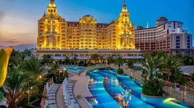 Royal Holiday Palace