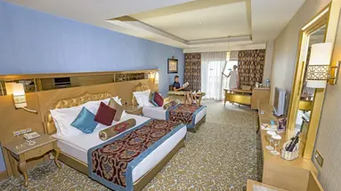 Royal Holiday Palace