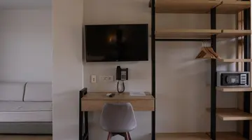Royal Hotel and Suites